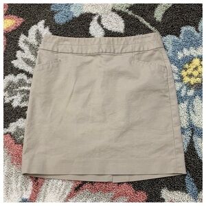 #185 Vintage Banana Republic Khaki Tan Pencil Skirt Pockets 6 Petite Casual 2011